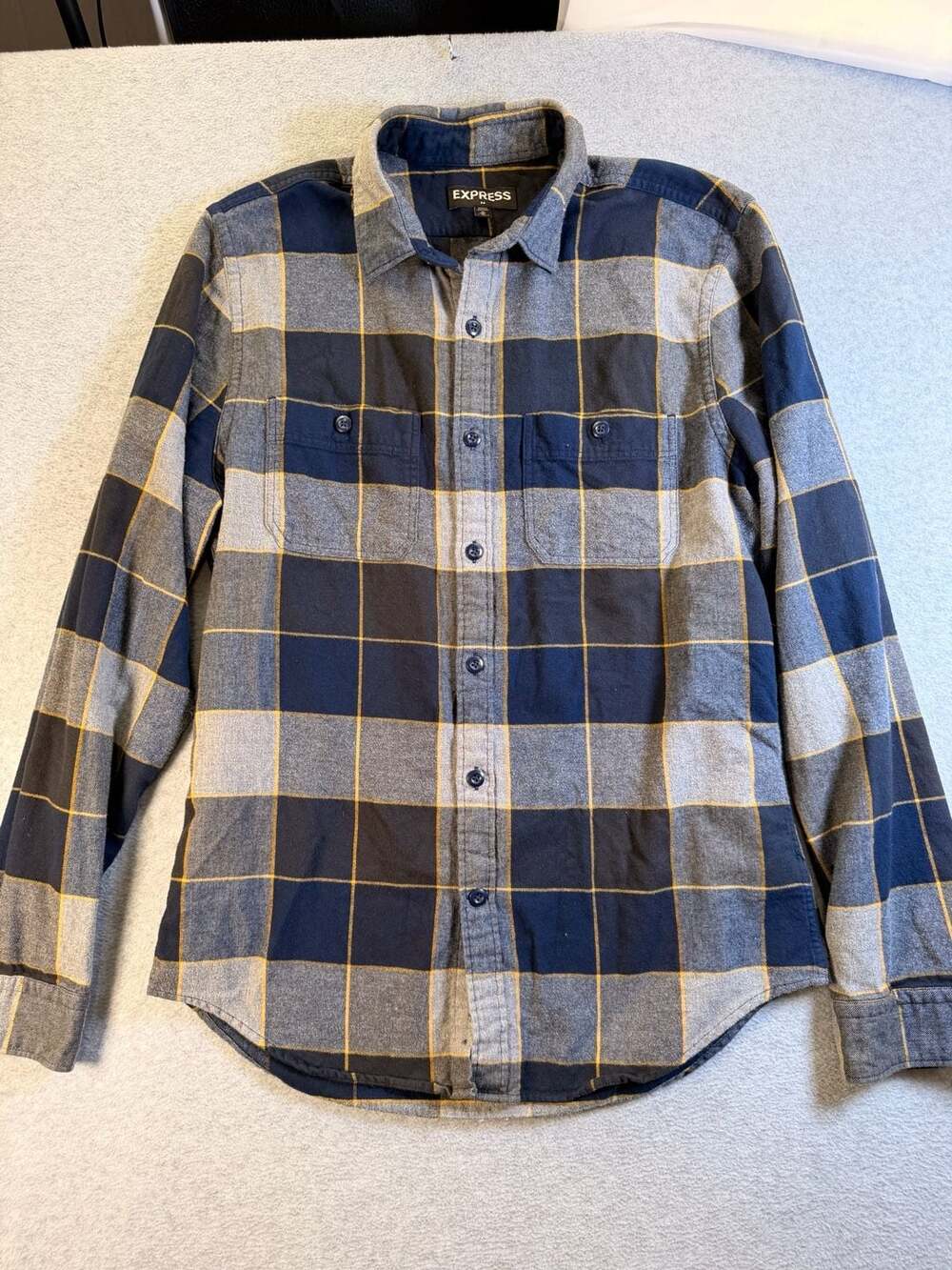 Express Plaid Flannel Long-Sleeve Button-Up Shirt Size M 15-15.5 Blue Gray